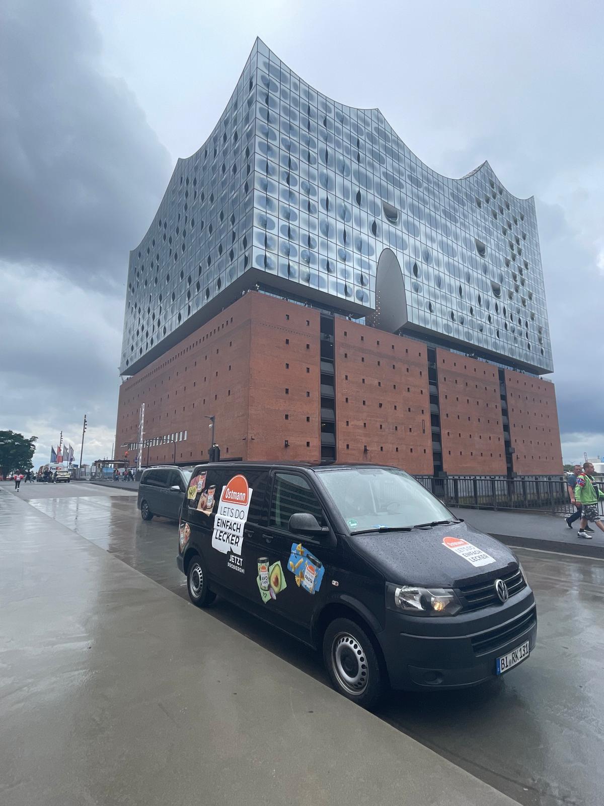 Wahrzeichen, Umzugswagen, Transporter, Fahrzeug, Elbphilharmonie Hamburg